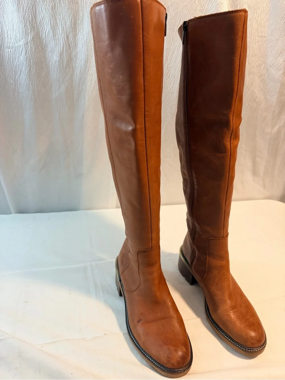Vince Camuto VC-Kensile Women's Brown Leather Knee High Zip Riding Boots US 9